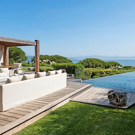 Before Making A Reservation Request Please Read My Host Profile At Bottom Of Page # Private Villa With Pool # Апартаменты