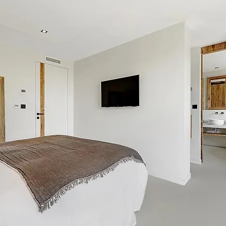 Before Making A Reservation Request Please Read My Host Profile At Bottom Of Page # Private Villa With Pool # * Antibes
