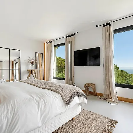 Before Making A Reservation Request Please Read My Host Profile At Bottom Of Page # Private Villa With Pool # Apartment